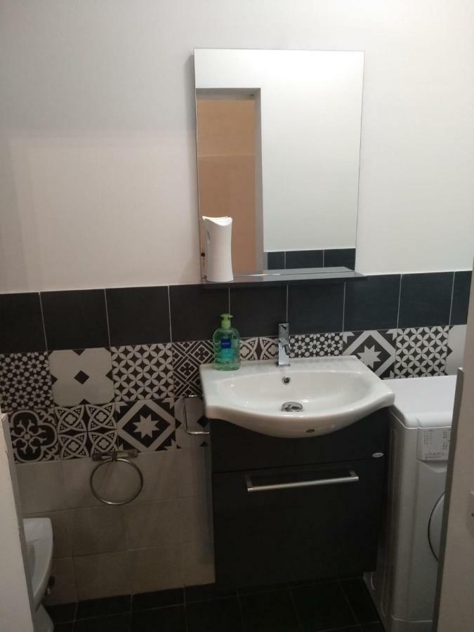 Cardano Apartment Pavia Ngoại thất bức ảnh